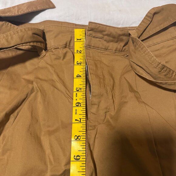 A new day brand paperbag style short with tie belt and cotton blend size 12 - Picture 5 of 7